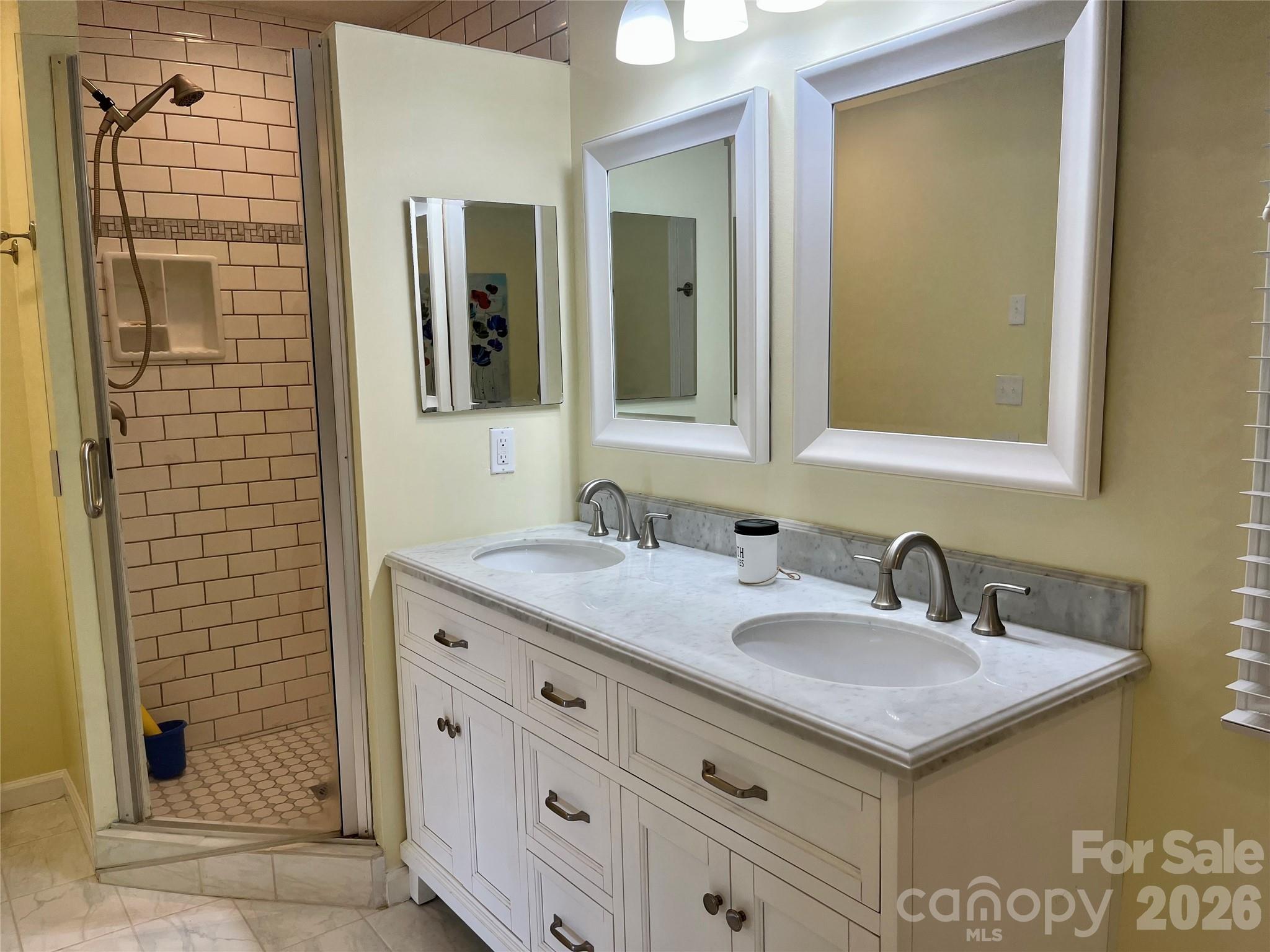 Rumbling Bald on Lake Lure - Residential