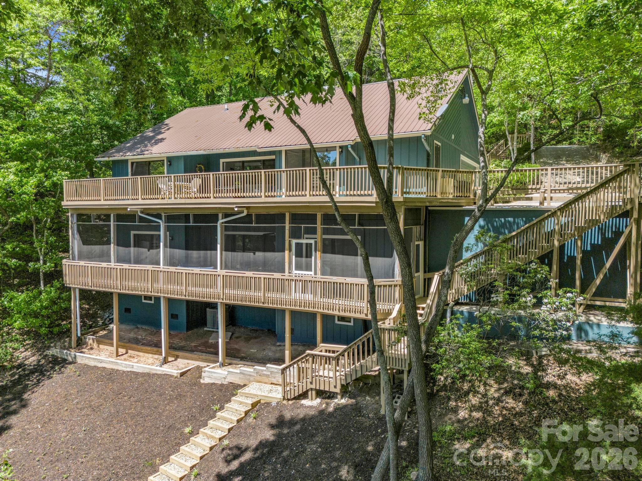 Rumbling Bald on Lake Lure - Residential