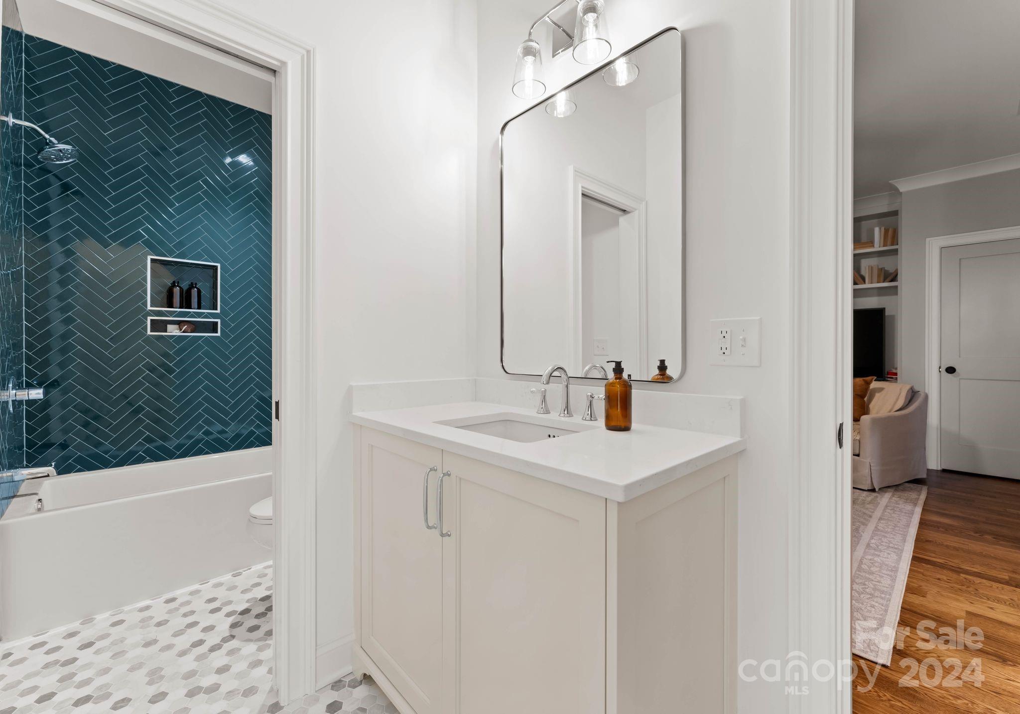 Oakhurst - Residential