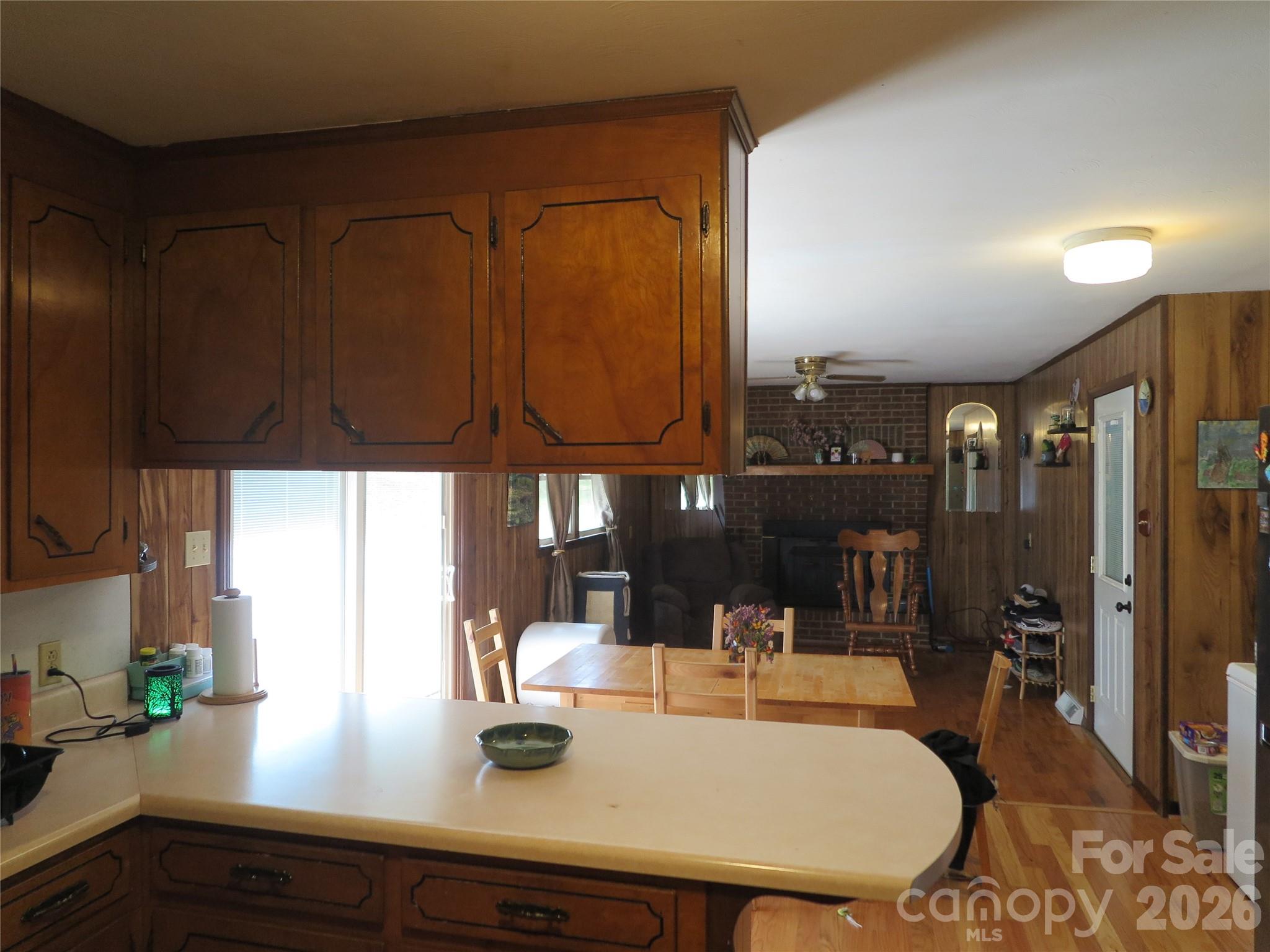 112 Glenn Oaks Drive