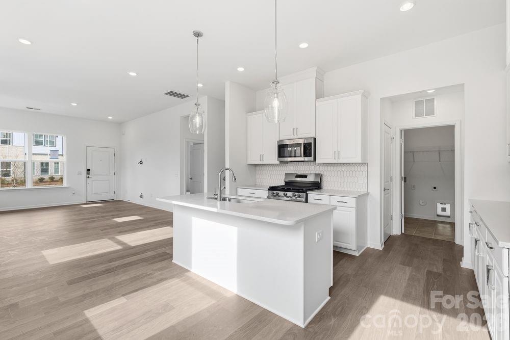 The Ridge at Sugar Creek - Residential