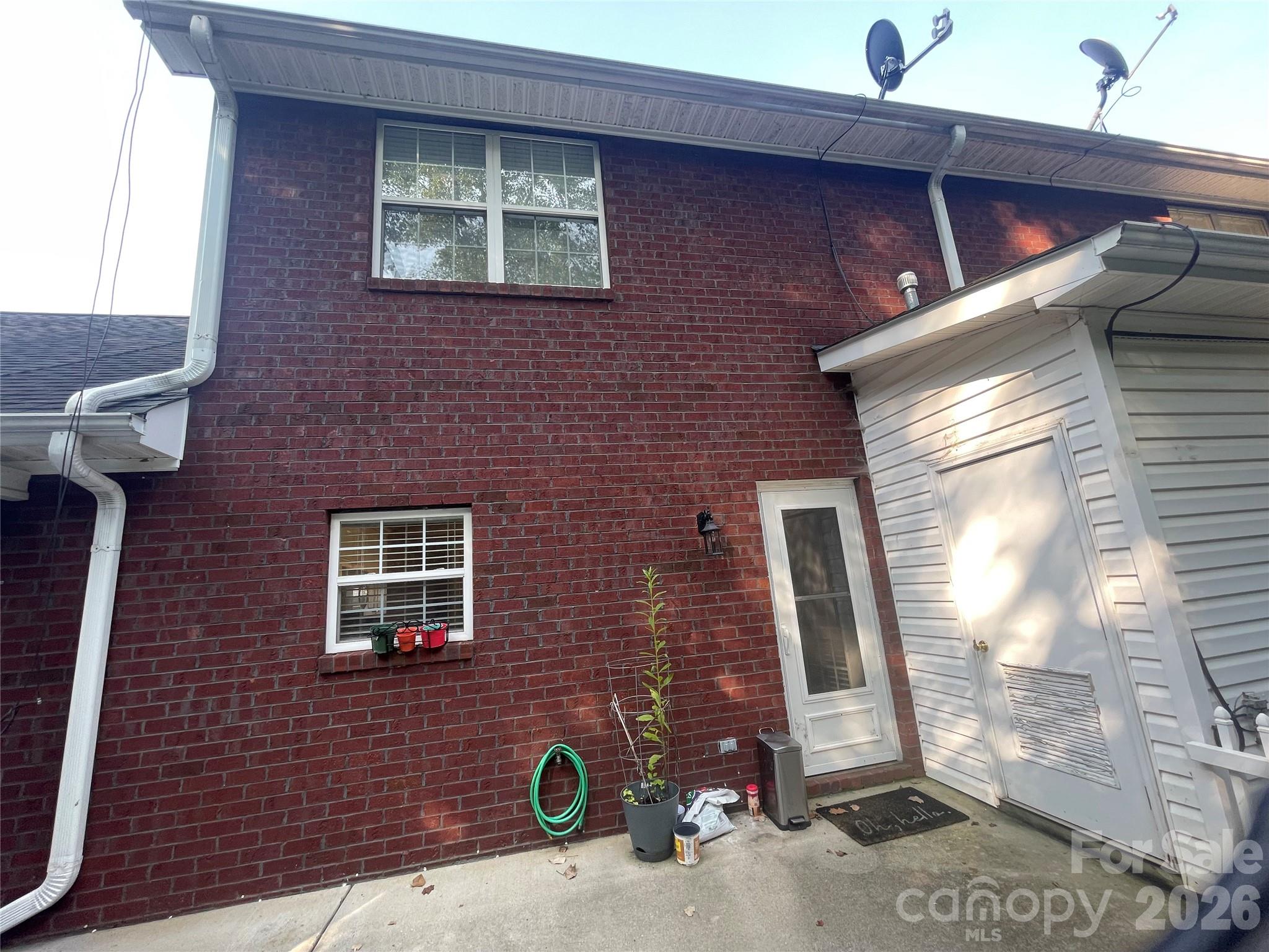 541 Knighton Hill Road