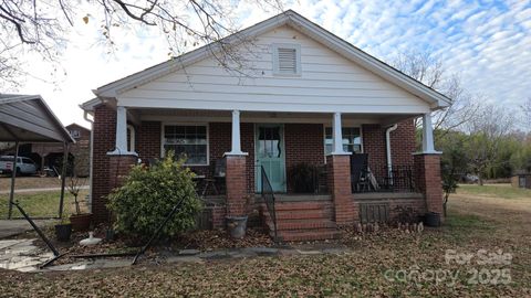 Photo of 803 White Jenkins Road, Bessemer City, NC 28016 (MLS # 4331781)