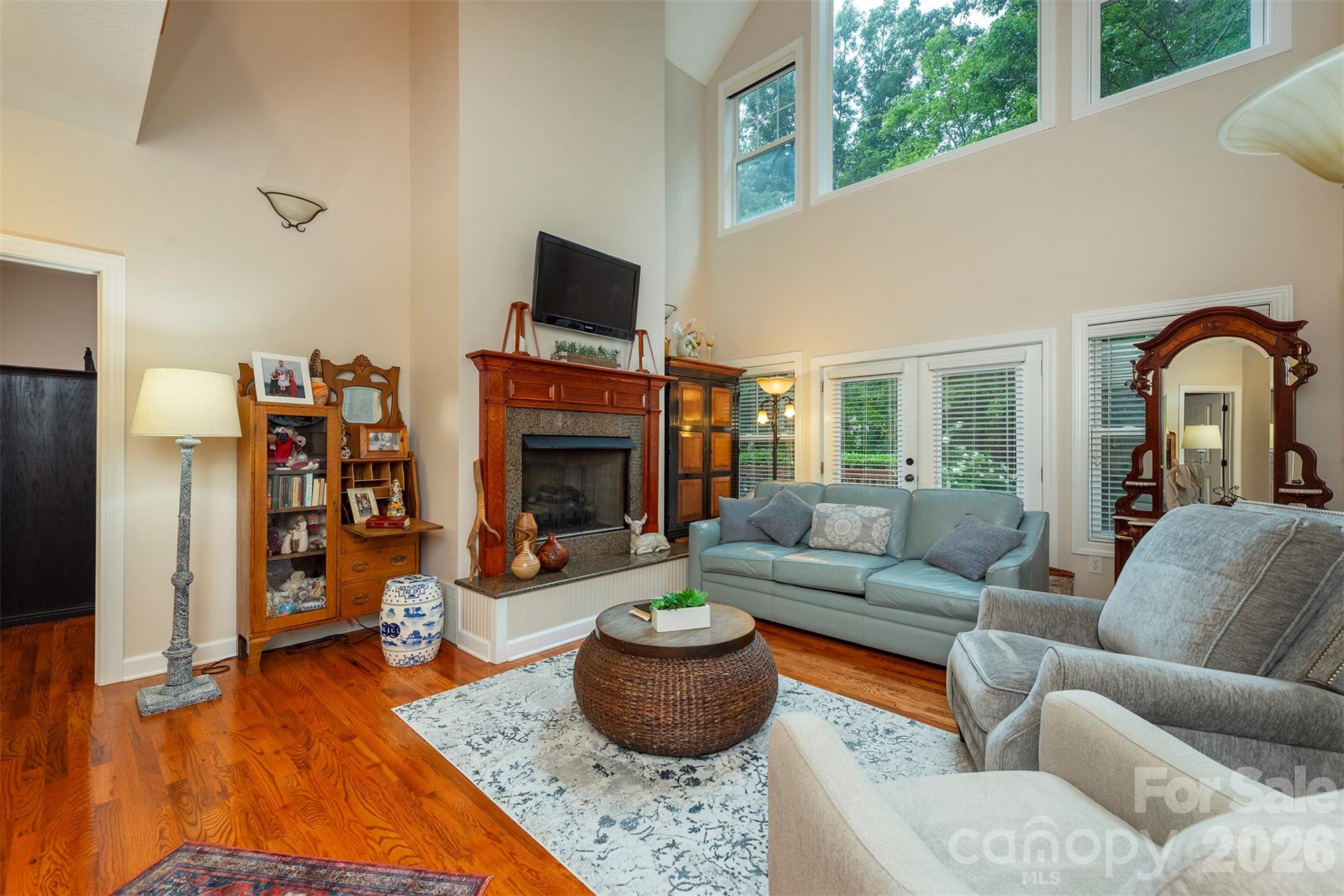 25 Deer Trail Way
