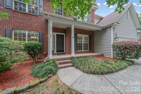 Photo of 412 Amersham Lane, Waxhaw, NC 28173 (MLS # 4392451)