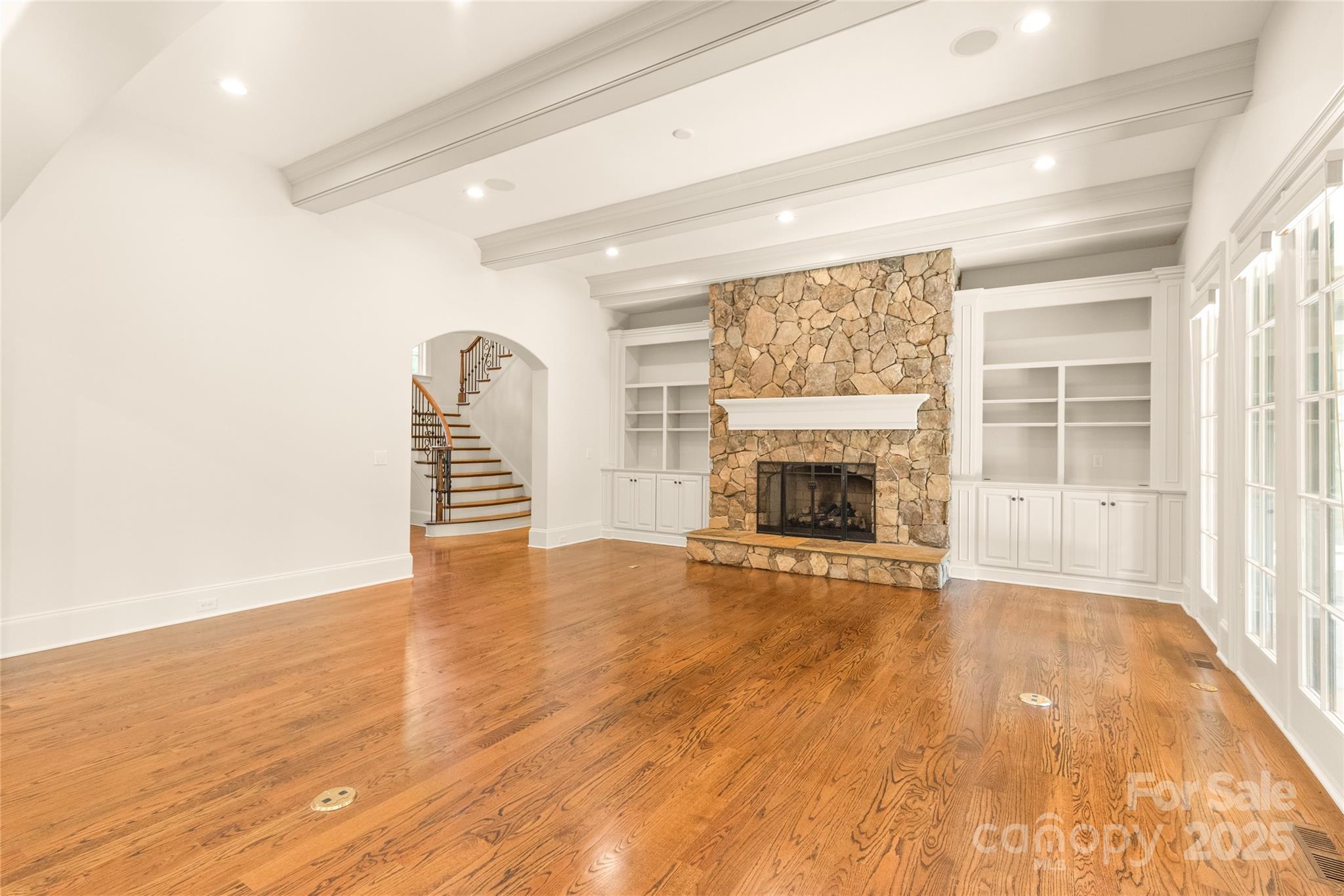 The Peninsula - Residential