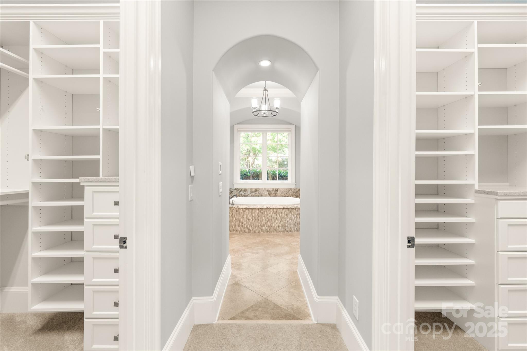 The Peninsula - Residential