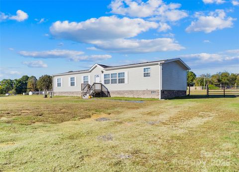 31321 Garrett Way Albemarle NC 28001