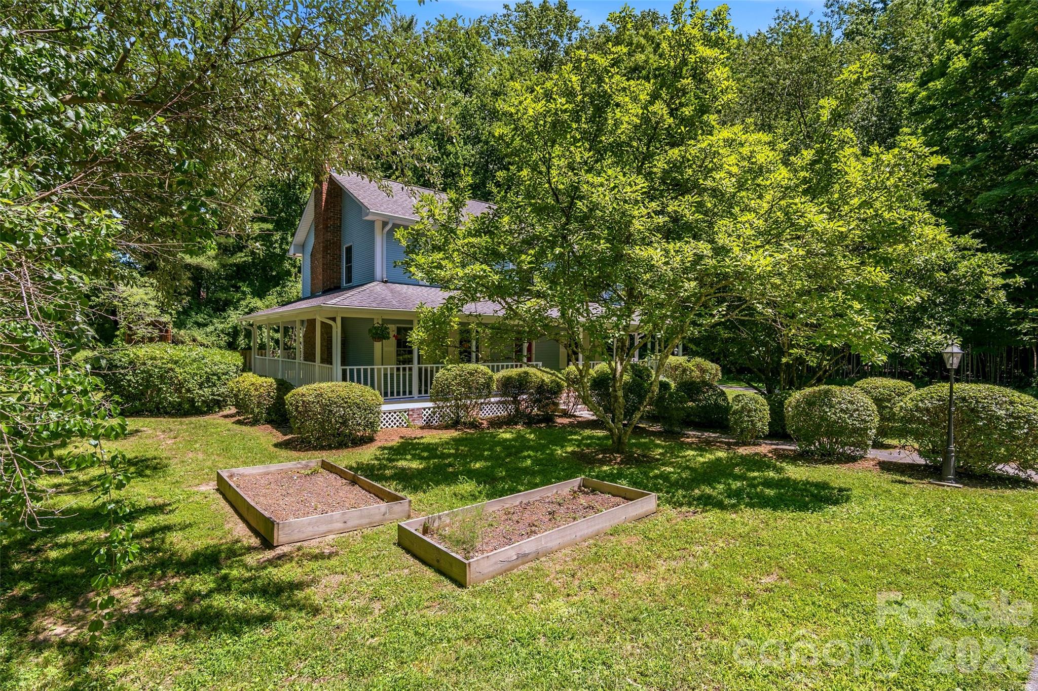 1064 Maplewood Court