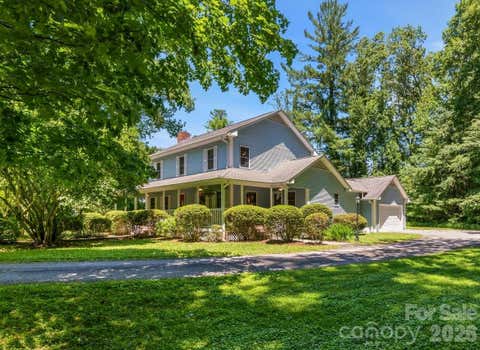 Photo of 1064 Maplewood Court, Hendersonville, NC 28791 (MLS # 4401789)