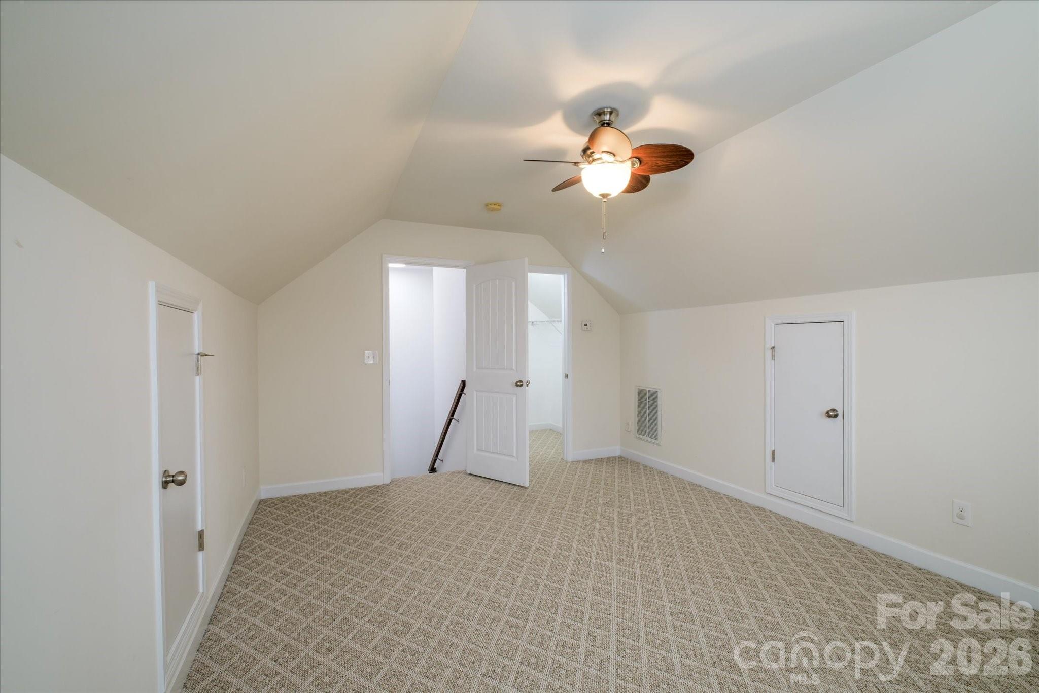 The Vineyards on Lake Wylie - Residential