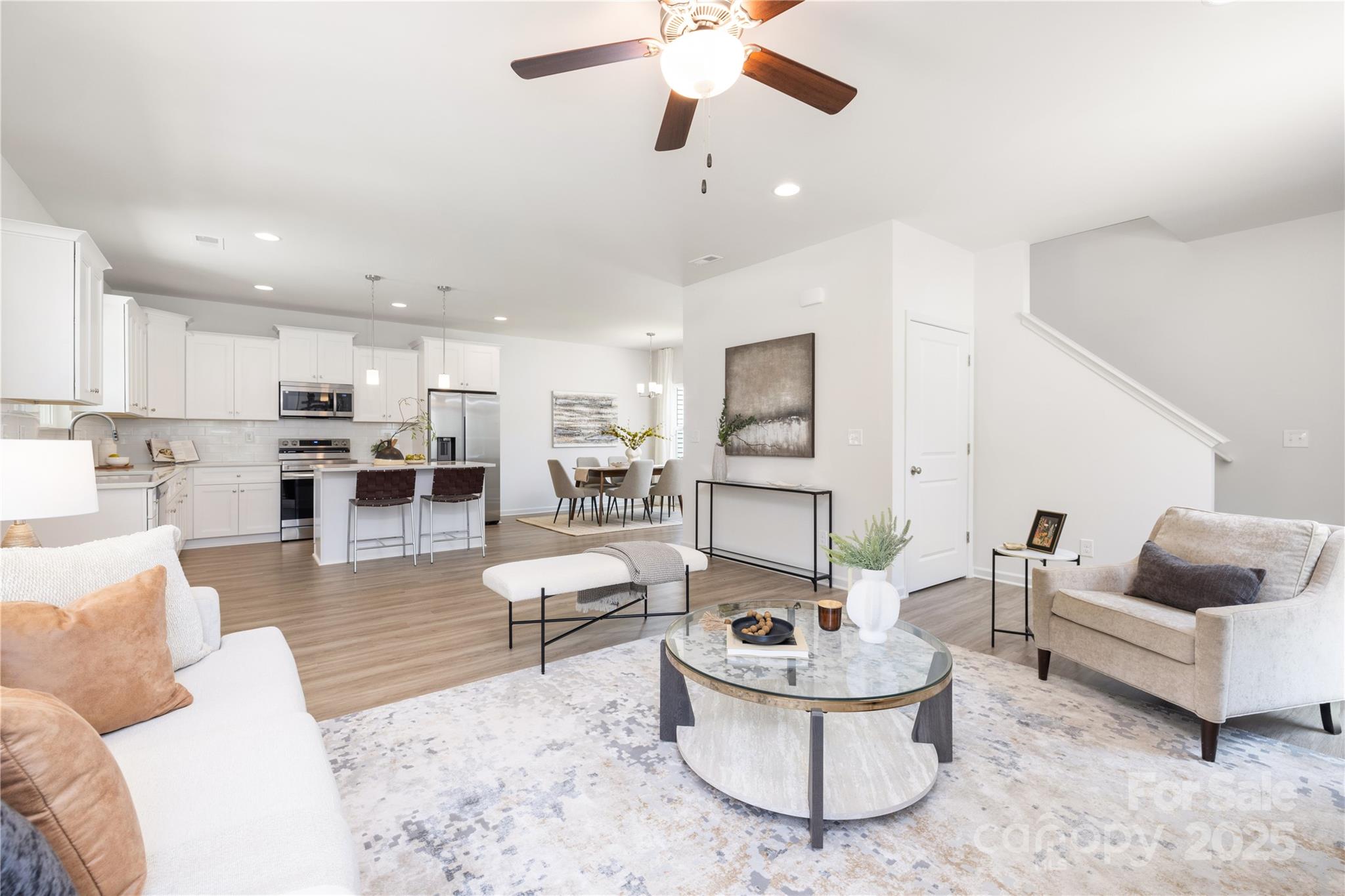 307 E Glendale Avenue