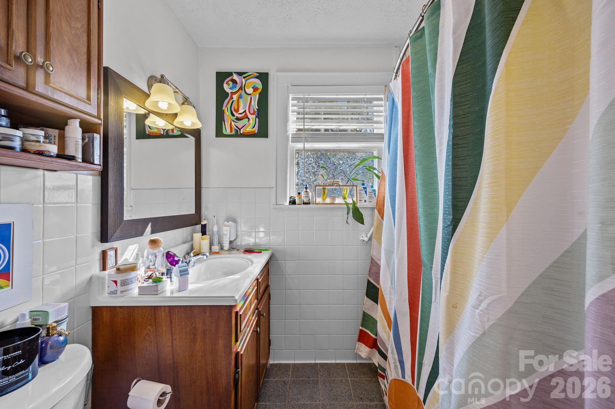 Oakley - Residential Income