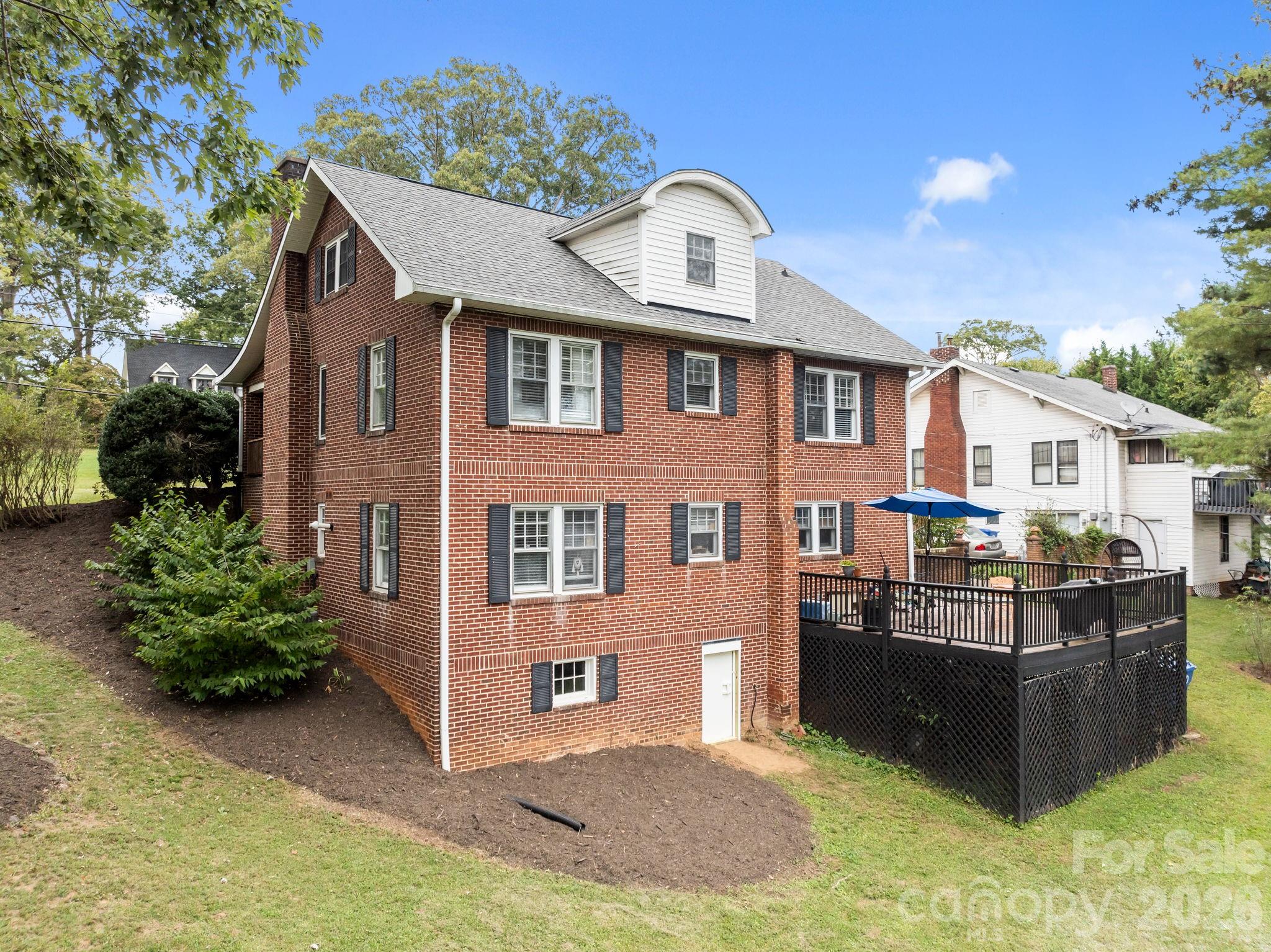 Oakley - Residential Income