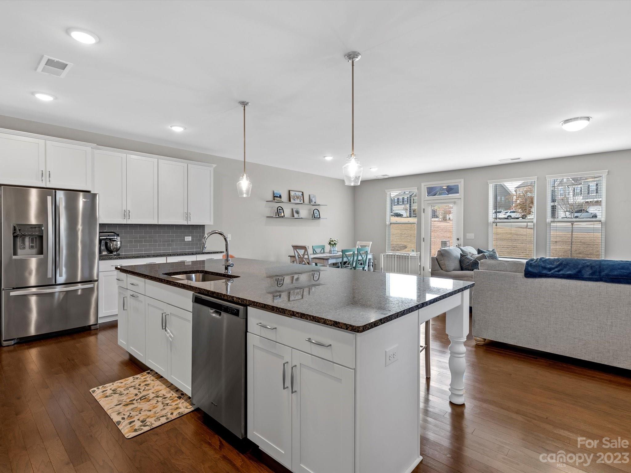 Paddlers Cove - Residential