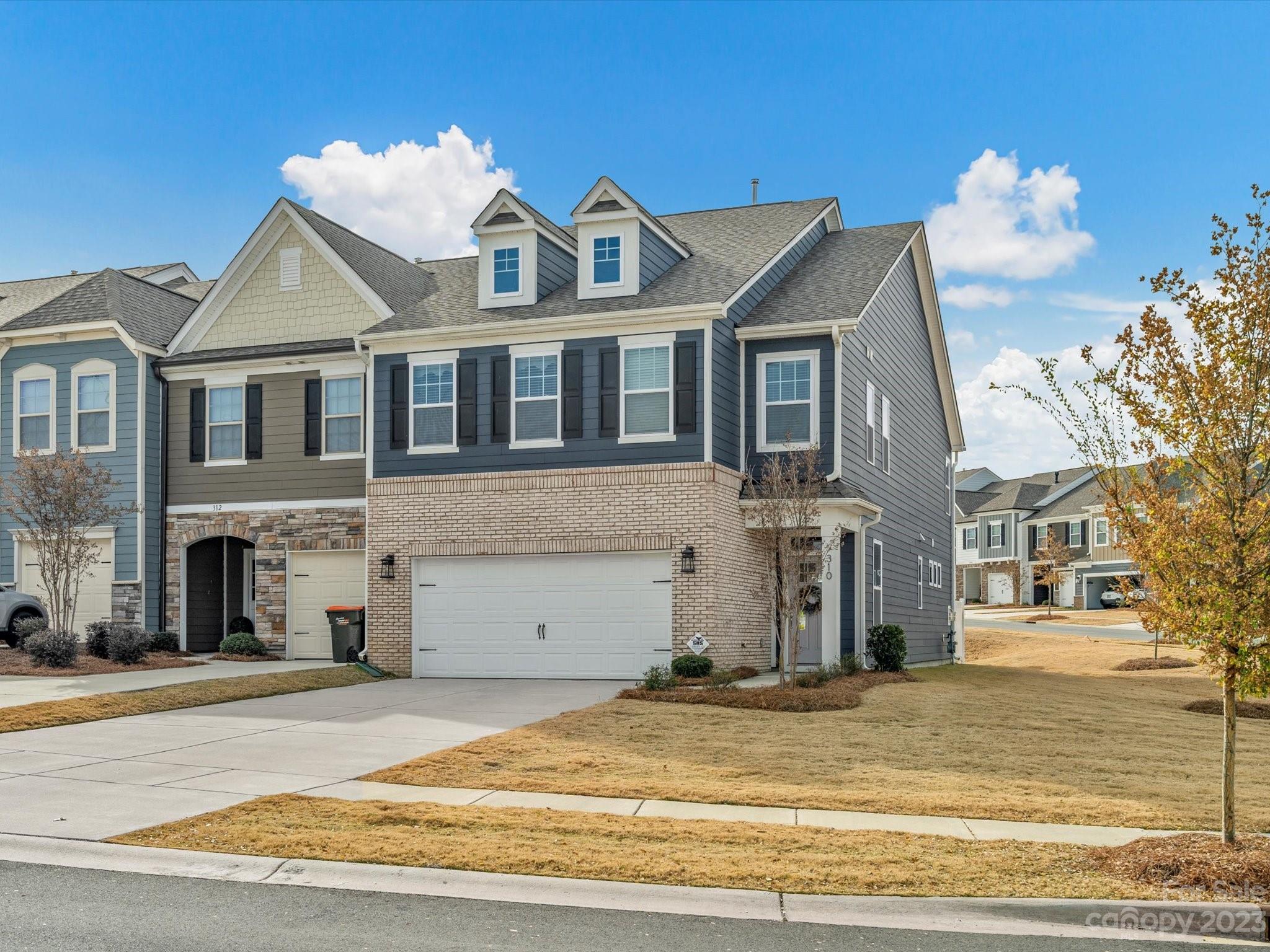 Paddlers Cove - Residential