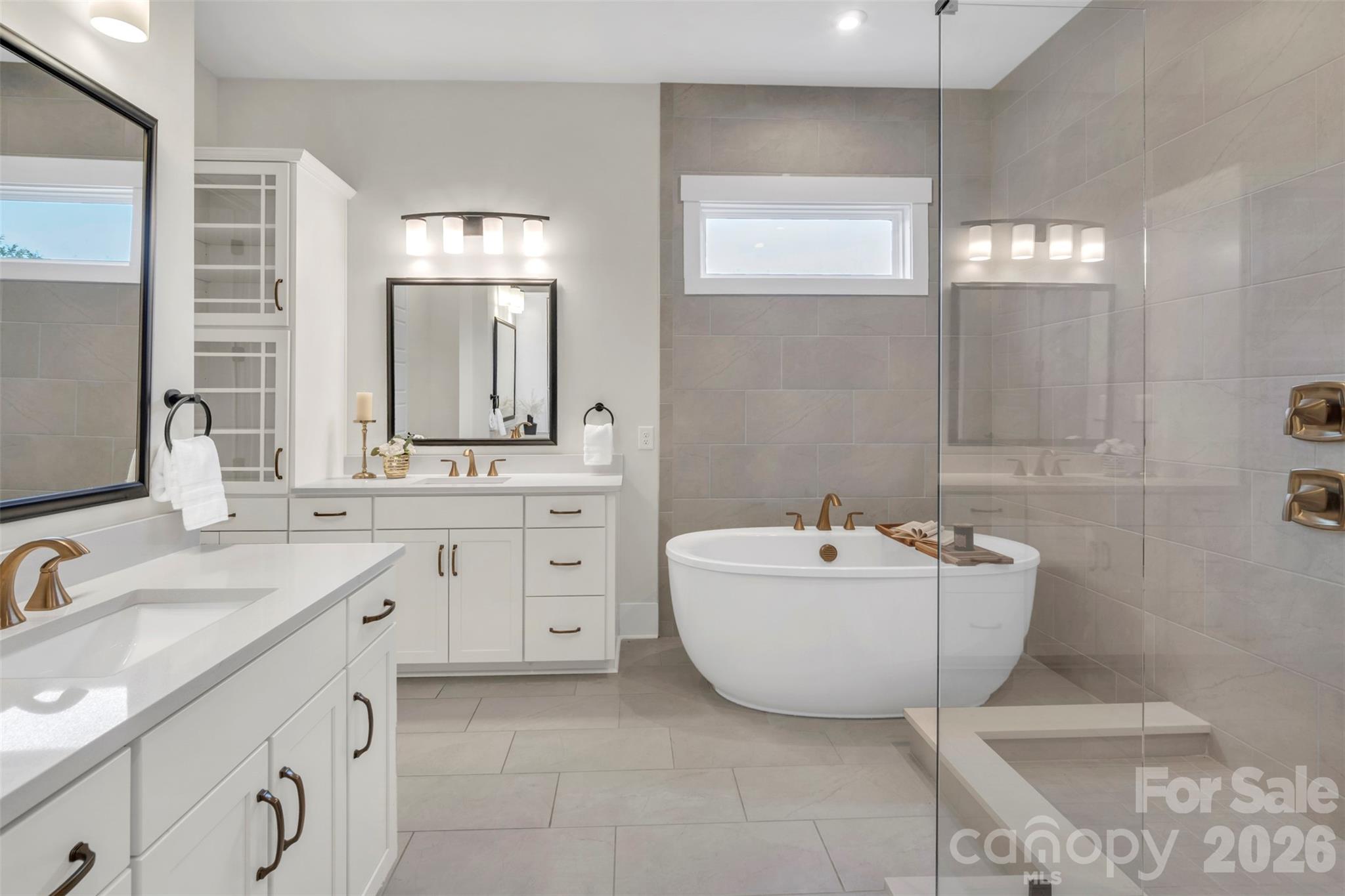 Cavesson - Residential