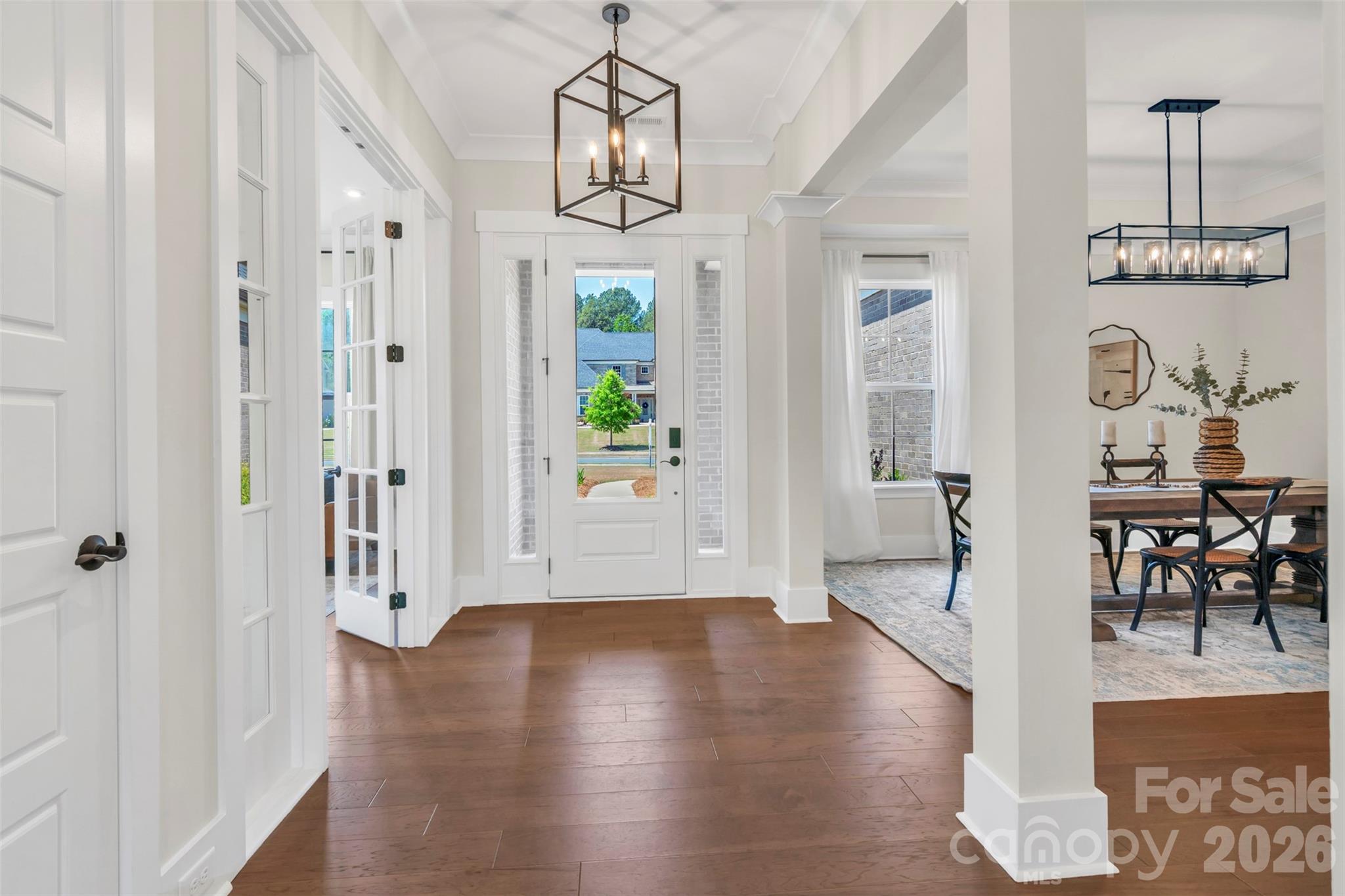 Cavesson - Residential