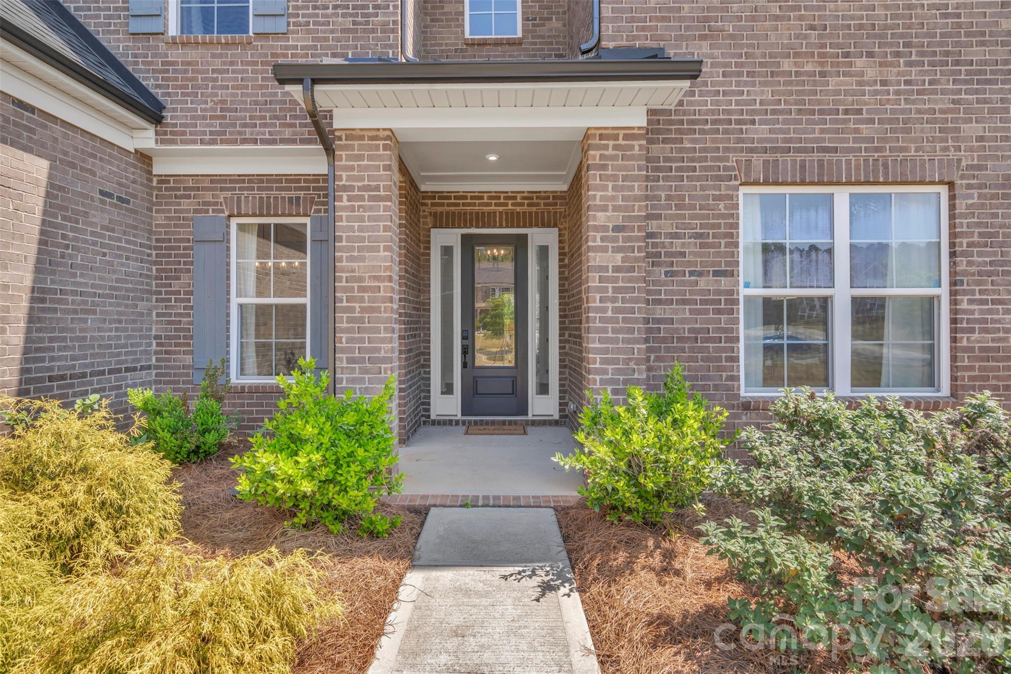 Cavesson - Residential