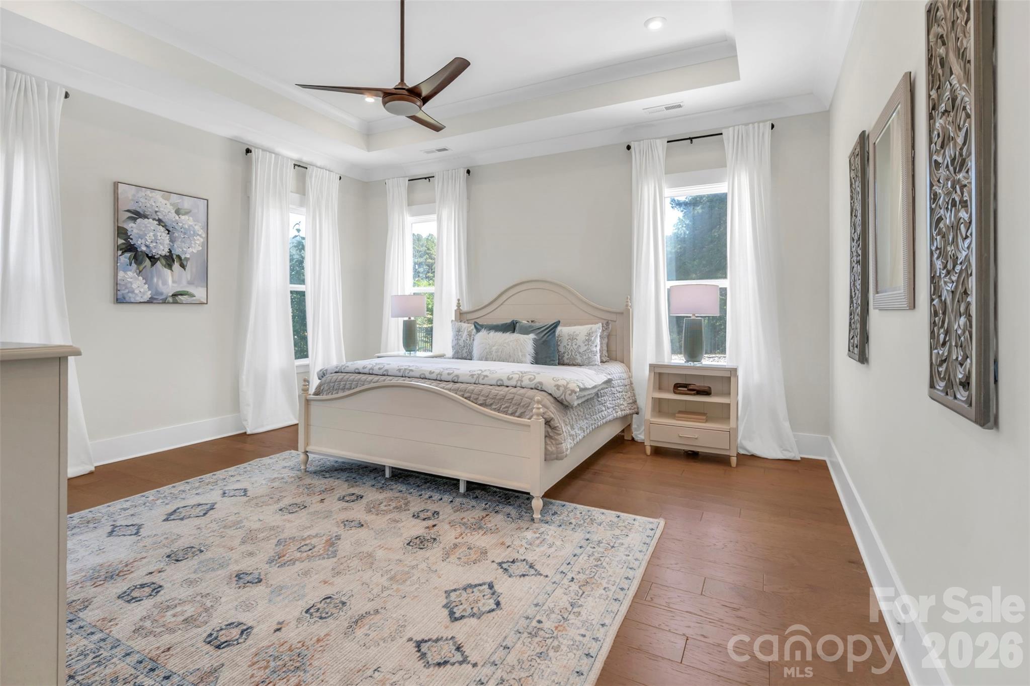 Cavesson - Residential