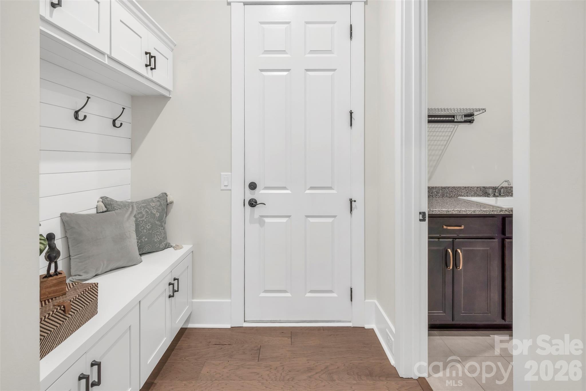 Cavesson - Residential