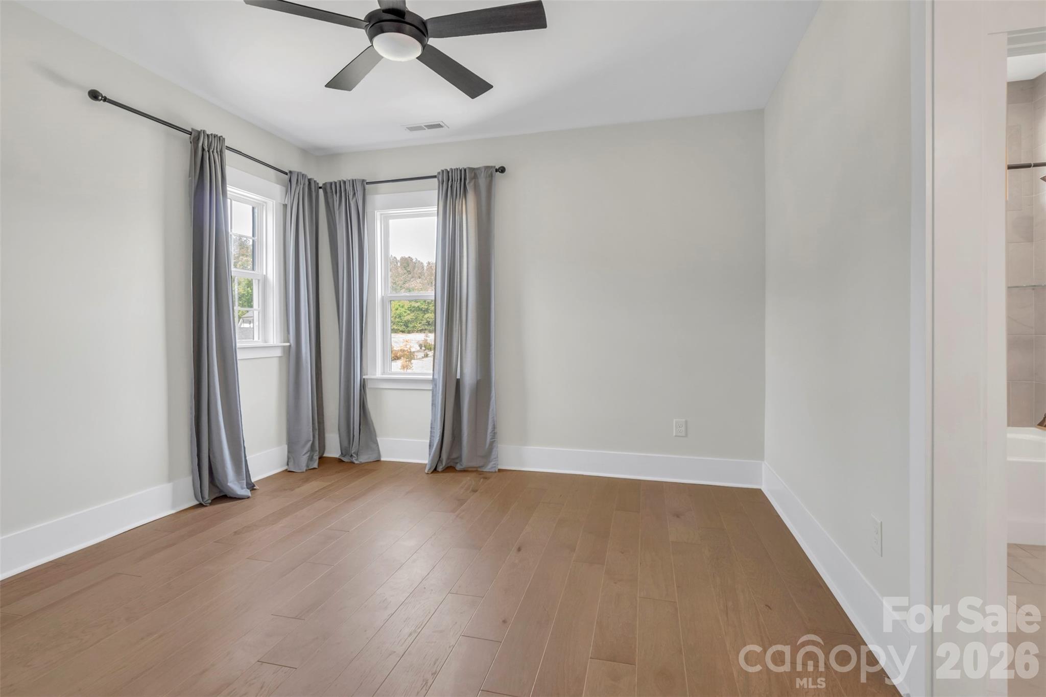 Cavesson - Residential