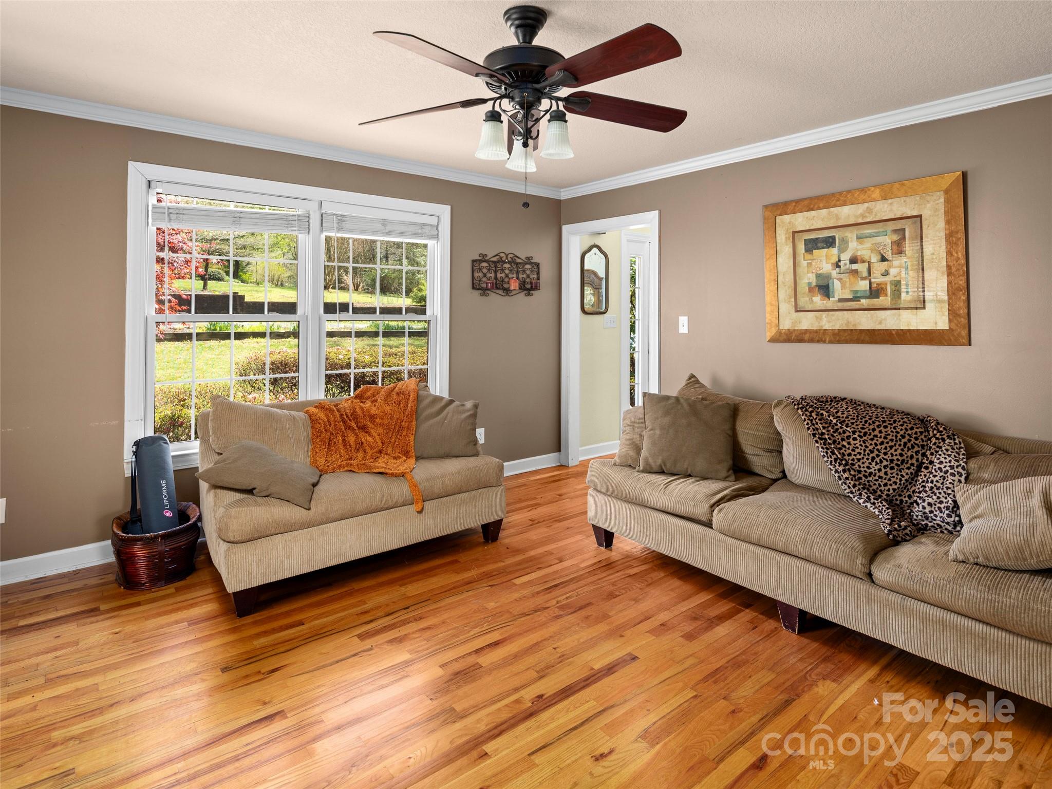 11 Emerald Drive
