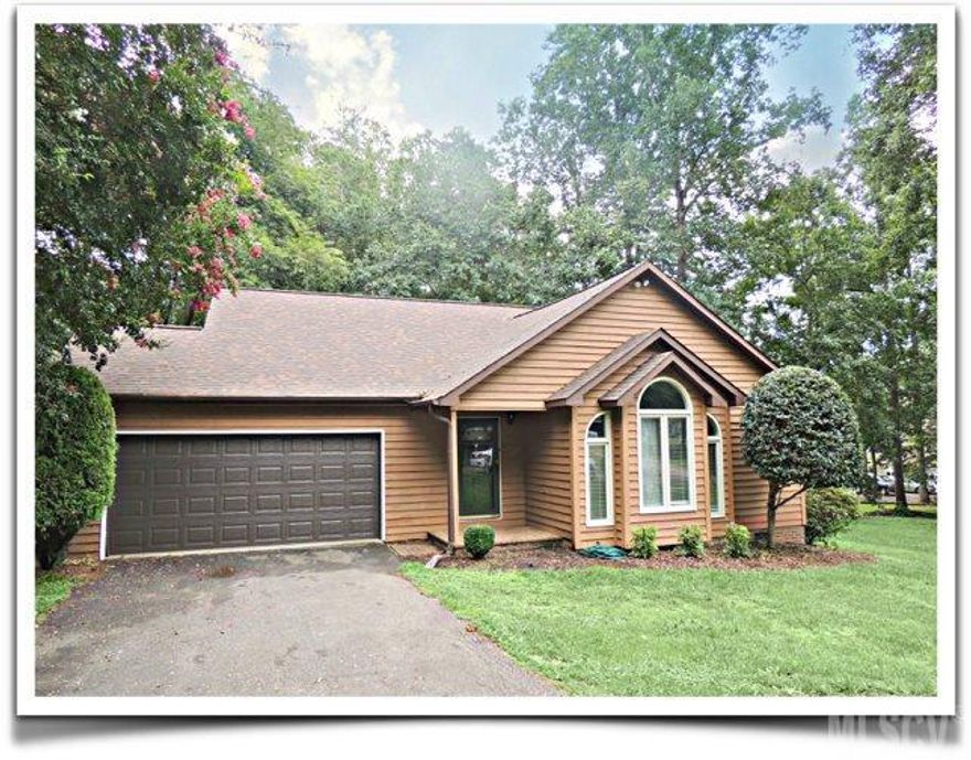Looking for one level ranch on over half an acre?  Look no further!  Nice home with 3 bedrooms and 2 bathrooms in the Mountain View neighborhood of Hidden Creek Estates. The home features a wood burning fireplace in the living room, eat in kitchen, master suite with double vanity, and large deck over looking the back yard. Updates include new tile in bathrooms & kitchen and new roof in 2015. The seller is offering a flooring allowance so the buyer can pick new flooring to suit their needs.