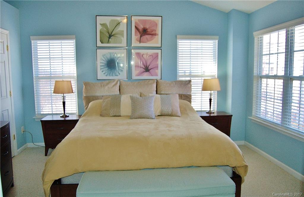 Oakhurst - Residential Lease