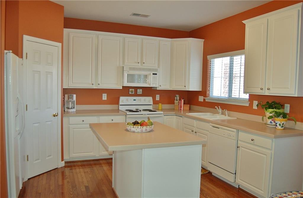 Oakhurst - Residential Lease