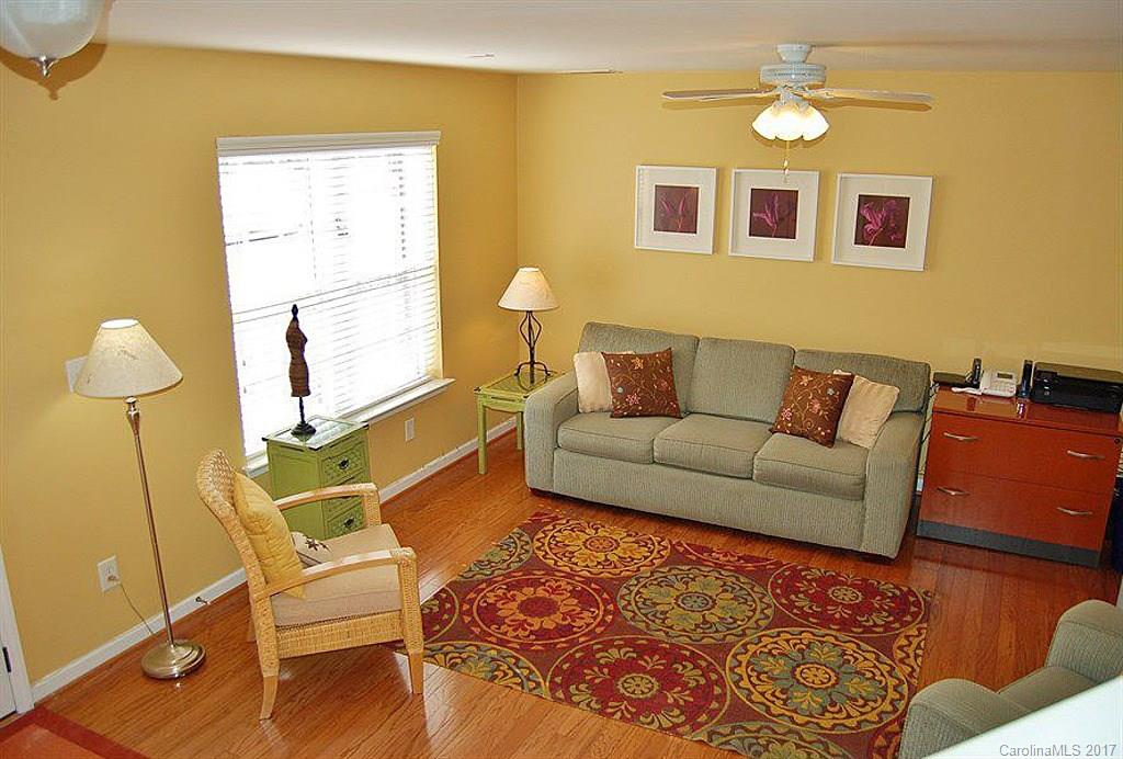 Oakhurst - Residential Lease