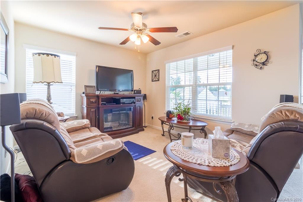 Somerset At Autumn Cove - Residential