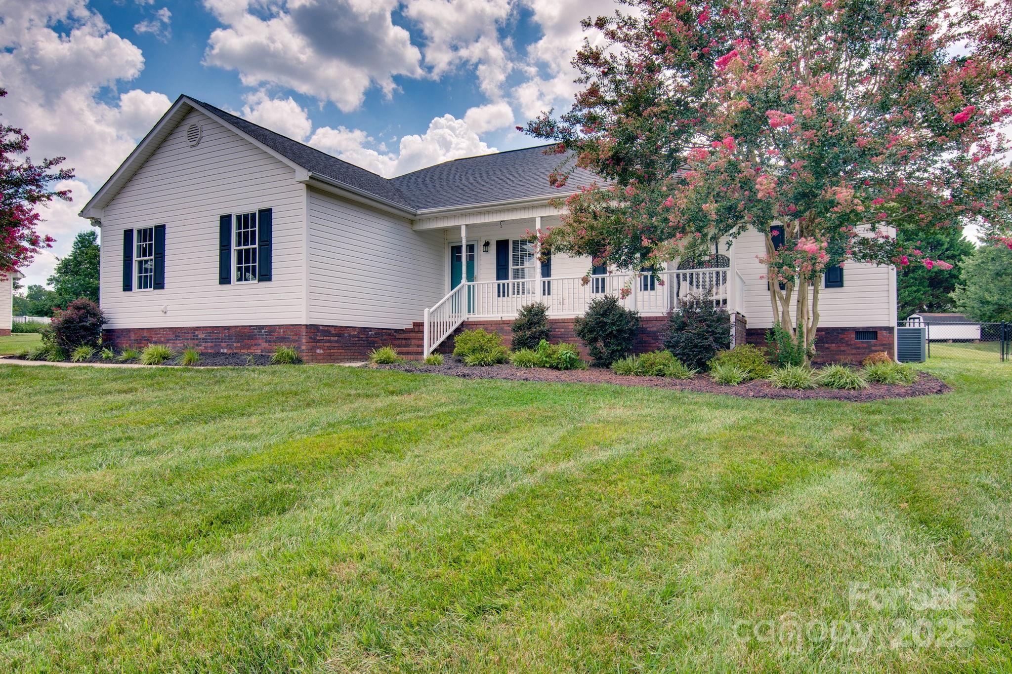 1526 Lauren Alexis Court