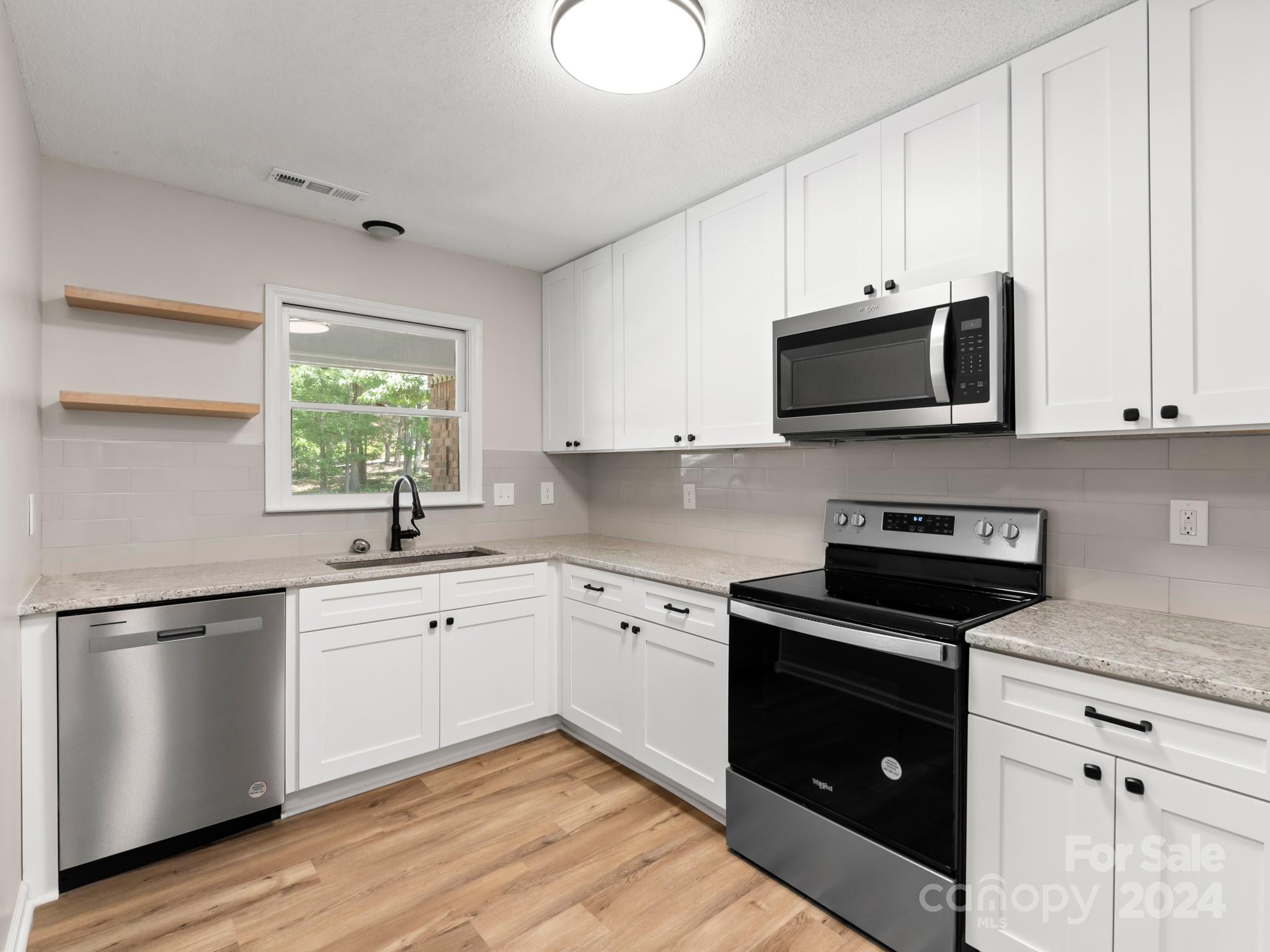 Ashebrook Villas - Residential