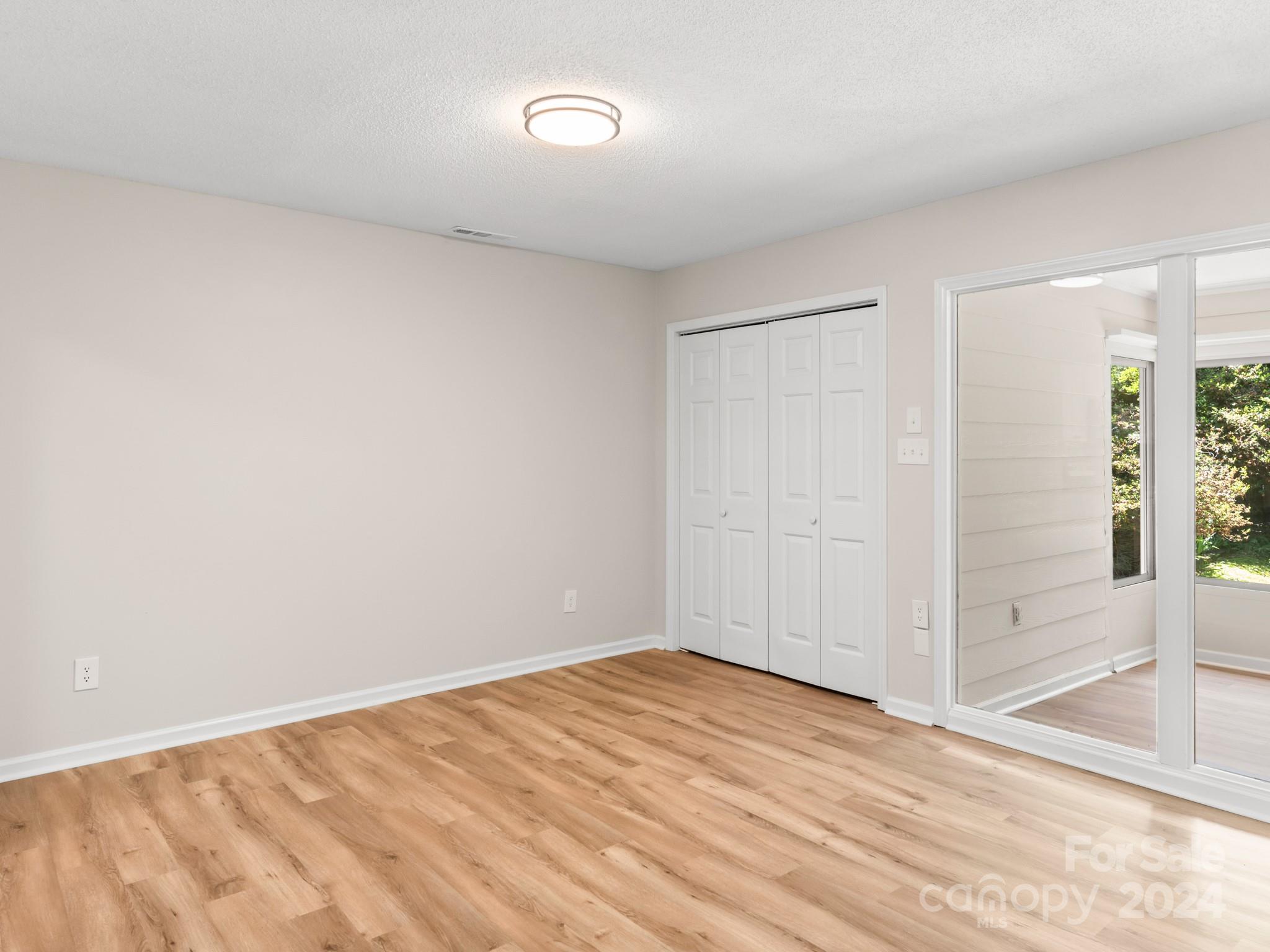 Ashebrook Villas - Residential