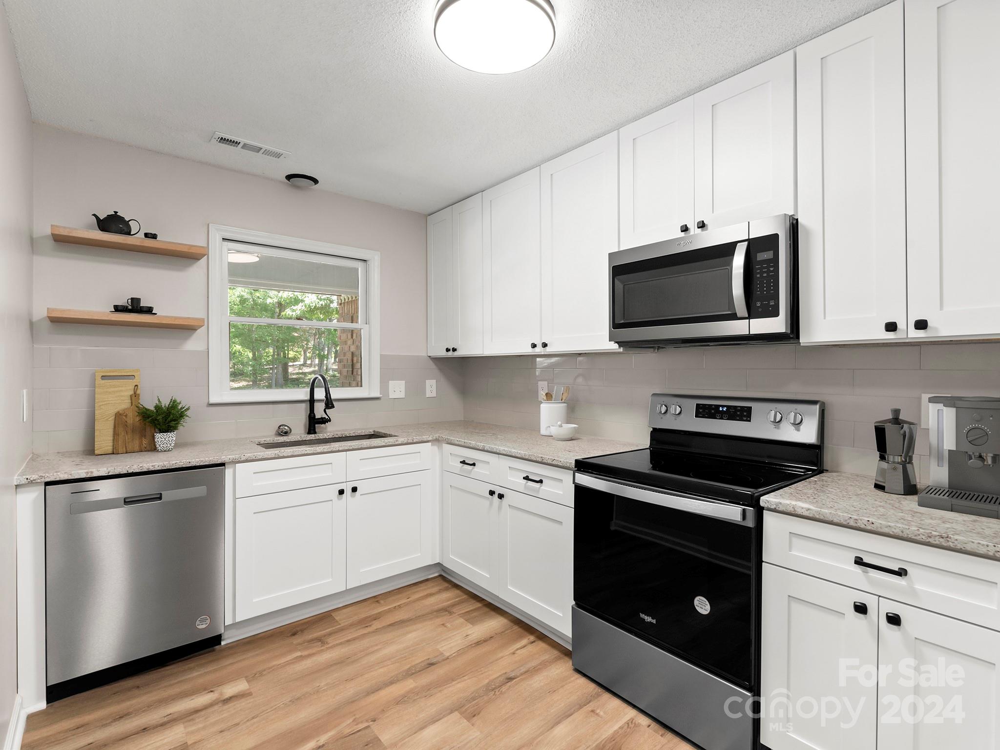 Ashebrook Villas - Residential