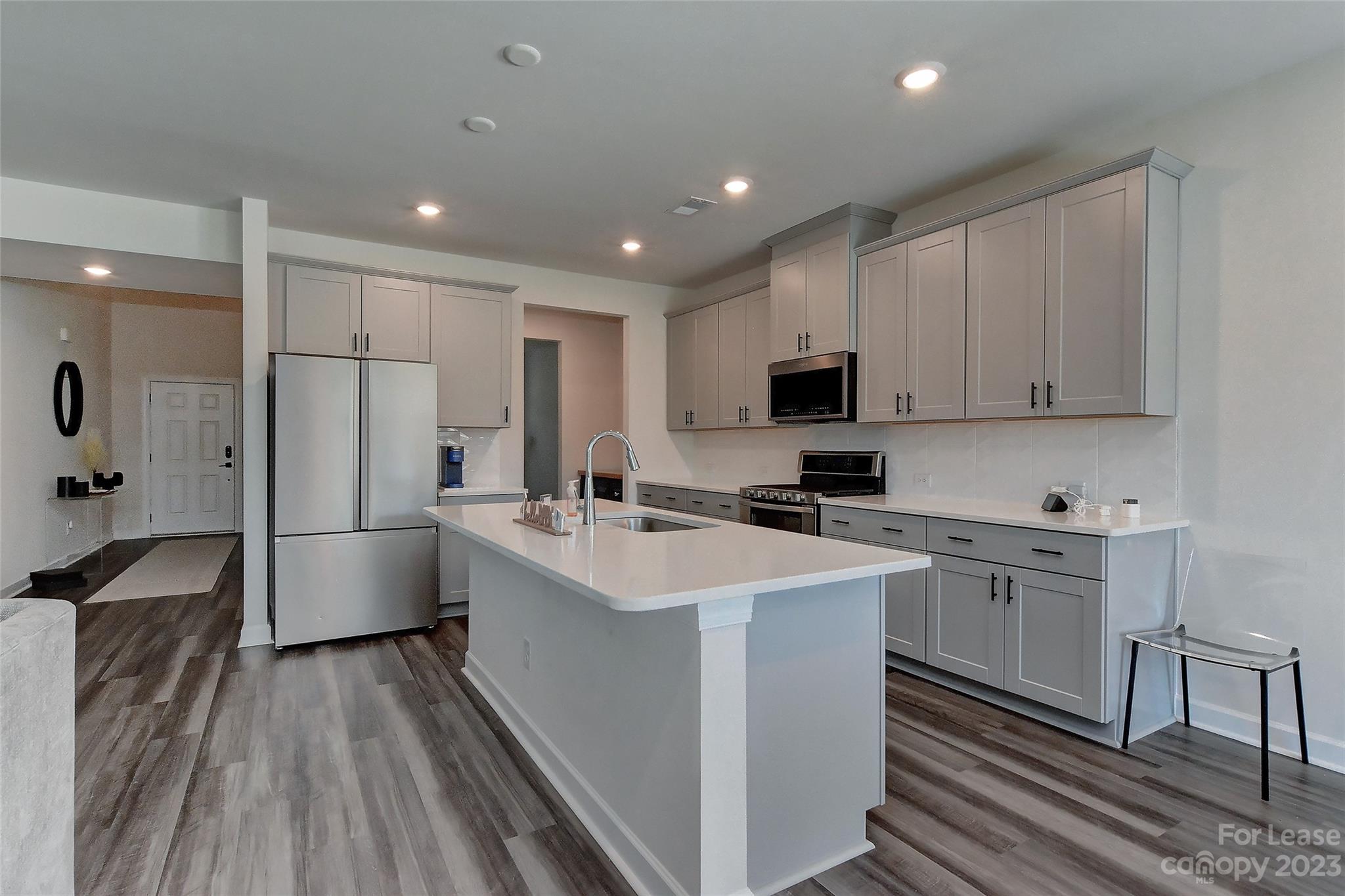 Kellswater Bridge - Residential Lease