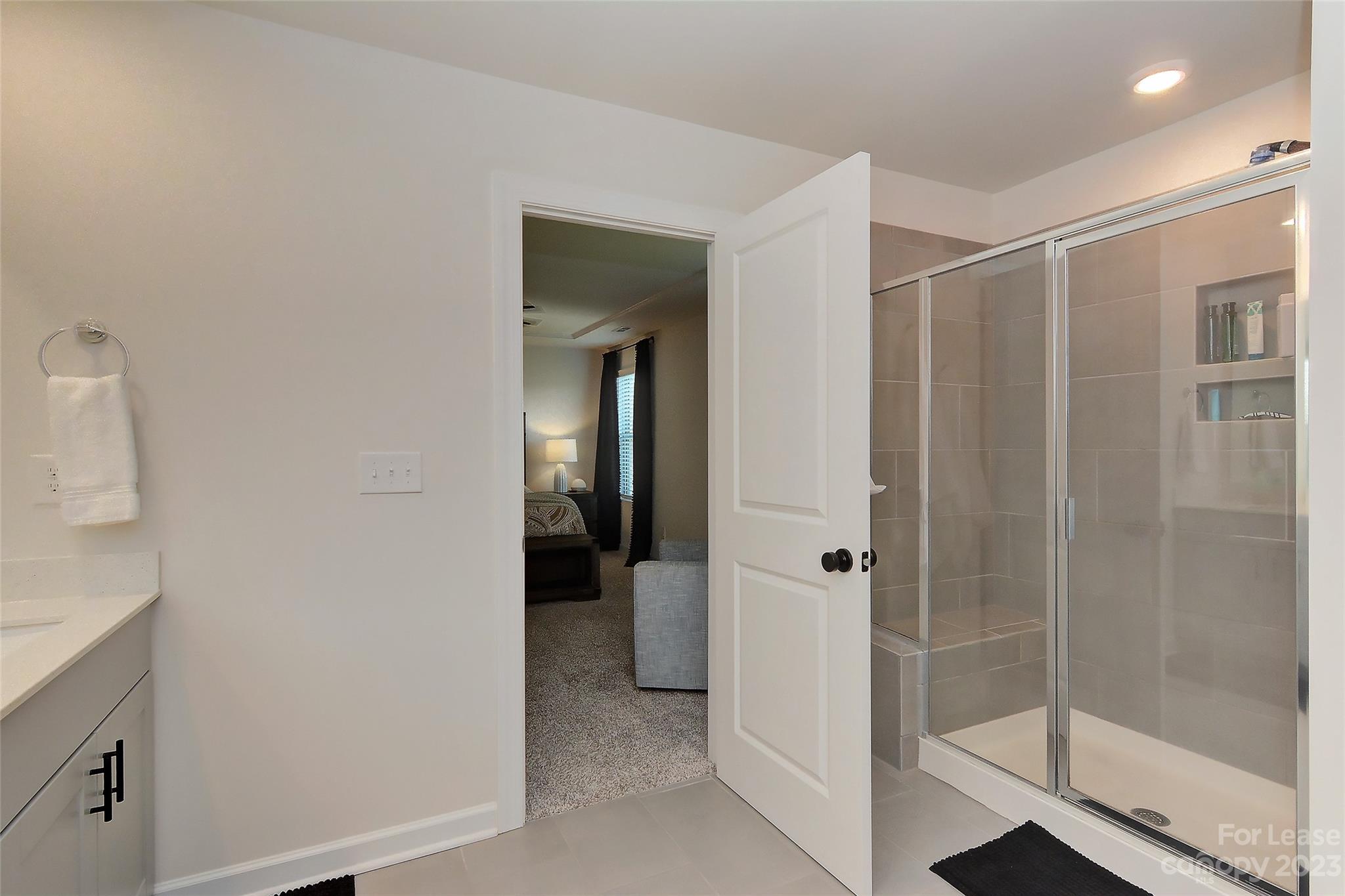 Kellswater Bridge - Residential Lease