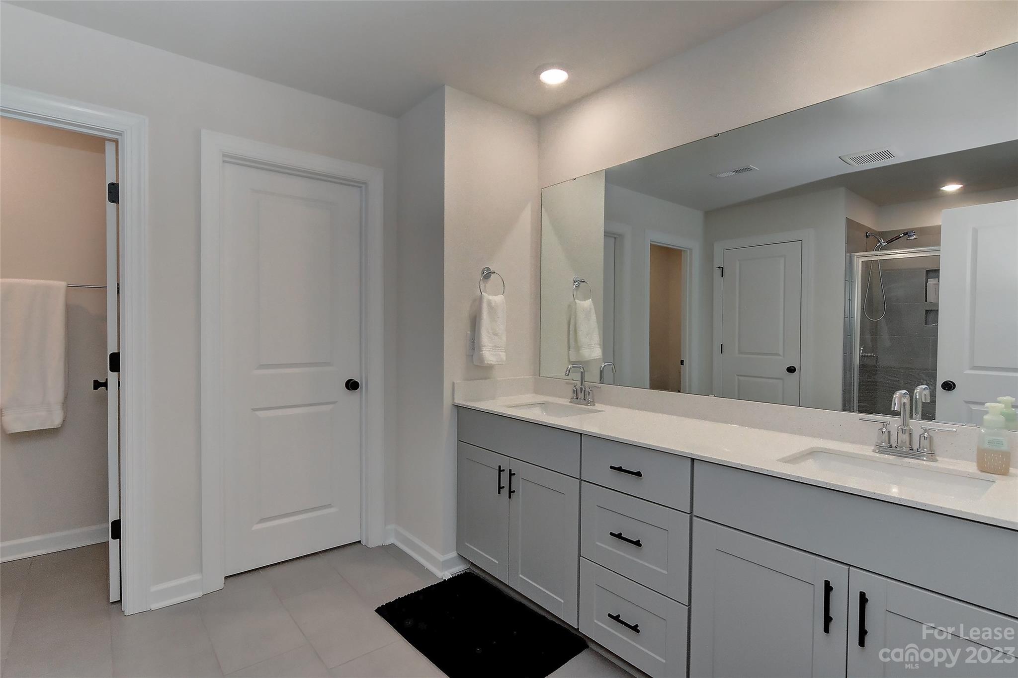 Kellswater Bridge - Residential Lease