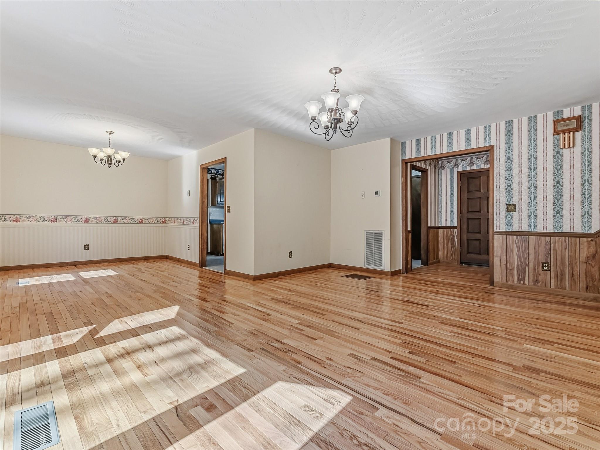 1015 Pisgah Highway