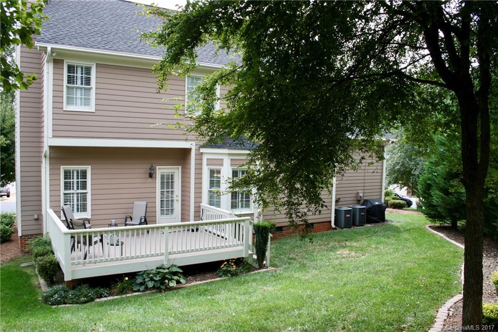 Highland Creek - Residential