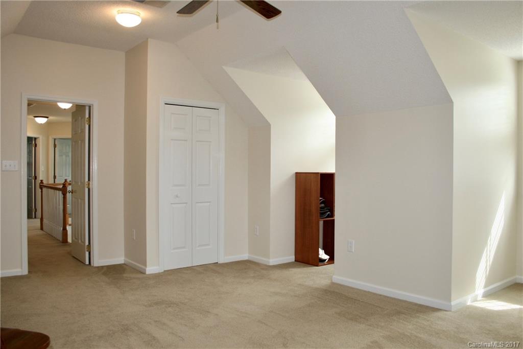Highland Creek - Residential