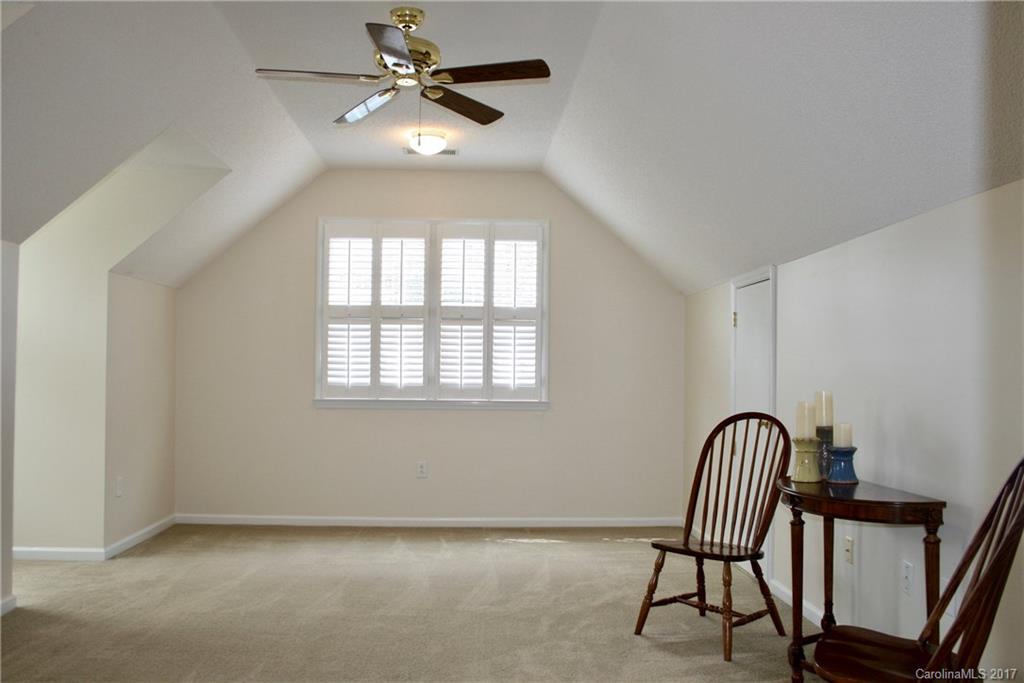 Highland Creek - Residential