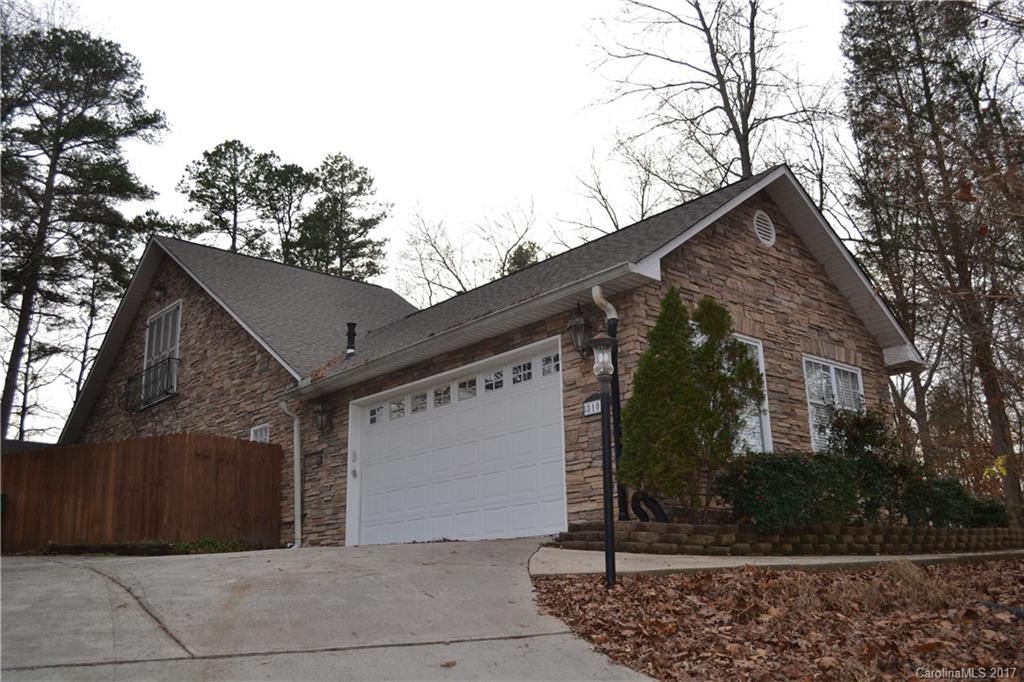 Photo 1 of 20 — 8103 Westbourne Drive 14, Charlotte, NC 28216