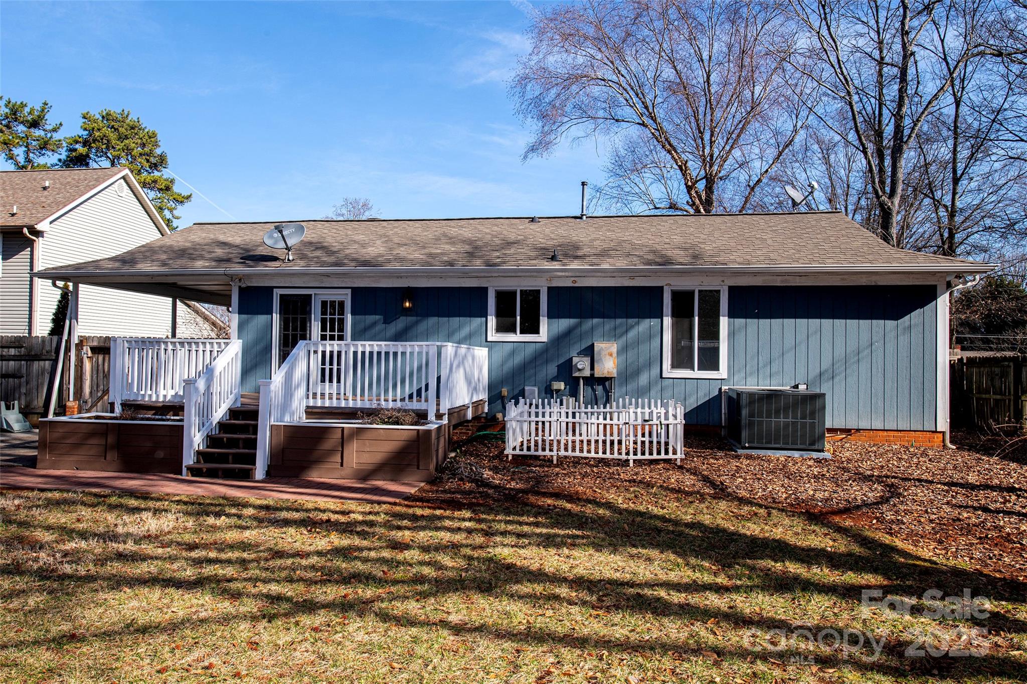 Bahia Bay - Residential