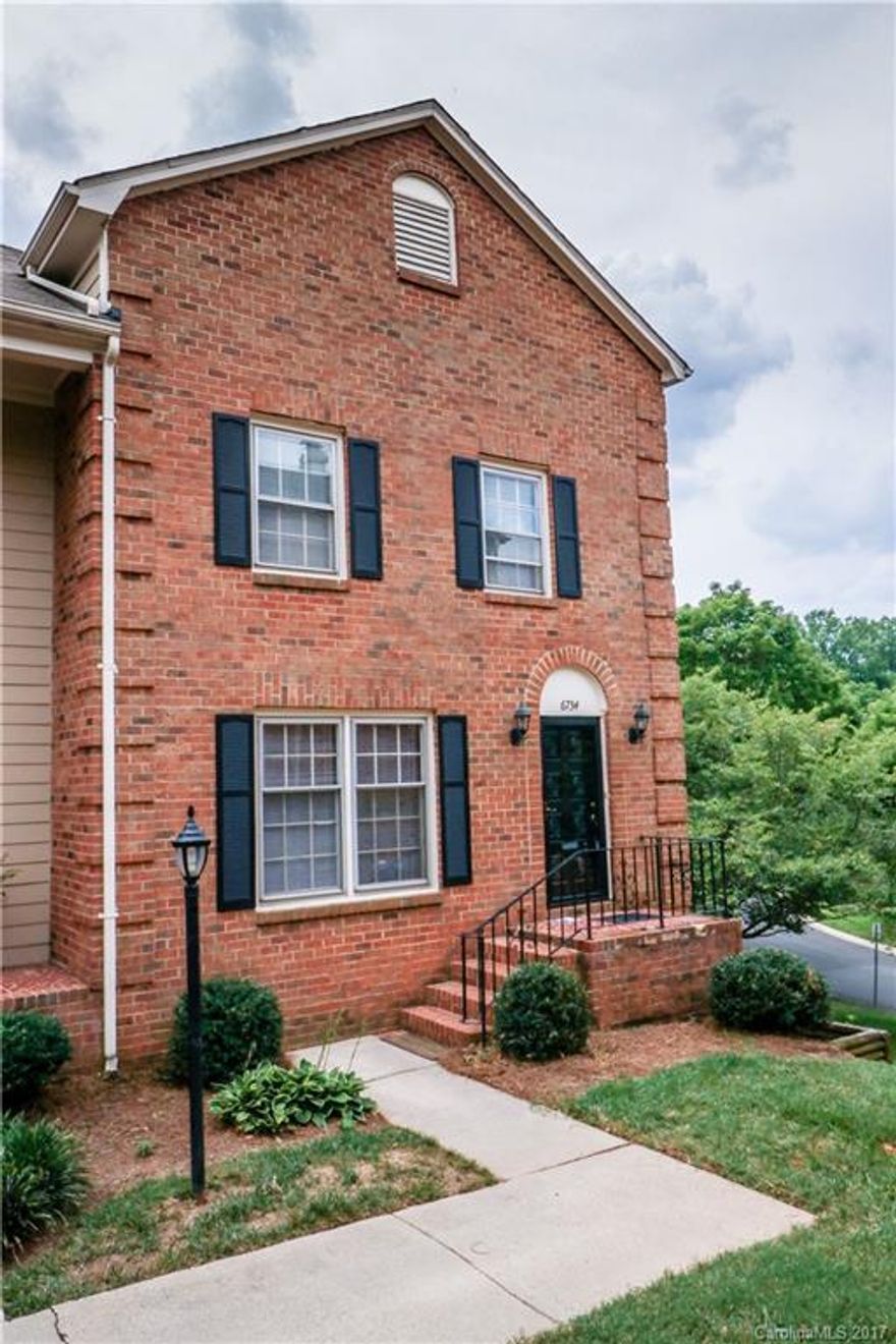 Location opportunity! Perfect end unit ready for your personal touch!3 level with basement townhome with 3 bedrooms and huge basement bonus room featuring wet bar built in computer desk and half bath, also housing the laundry room and access to covered patio and private courtyard! This unit is unique with it's beautiful wooded view! The perfect location within Olde Georgetown! New paint throughout, new vinyl wood floors, and new master bath