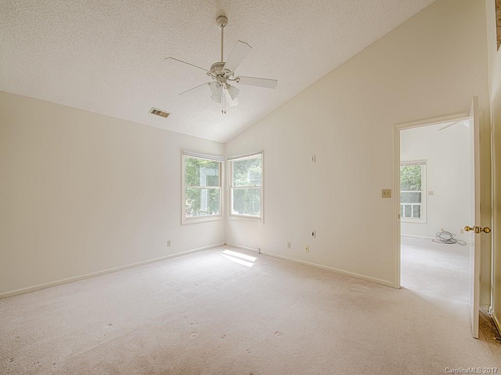 The Meadows At Laurel Ridge - Residential