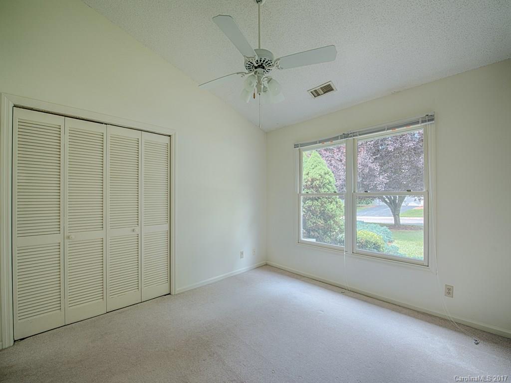 The Meadows At Laurel Ridge - Residential