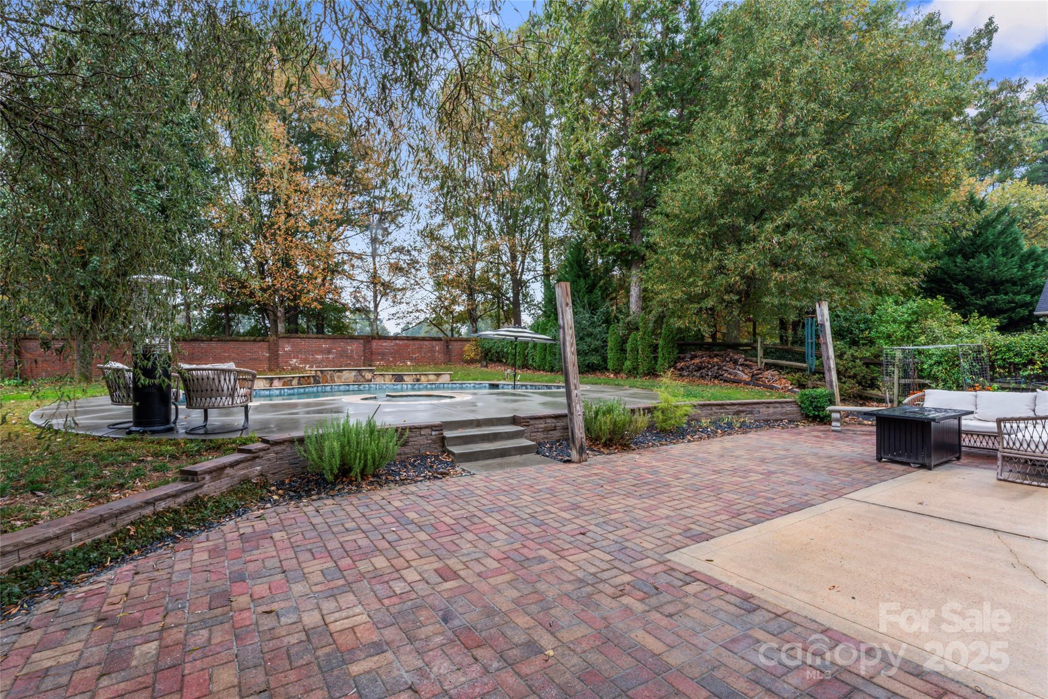 4329 Beauvista Drive