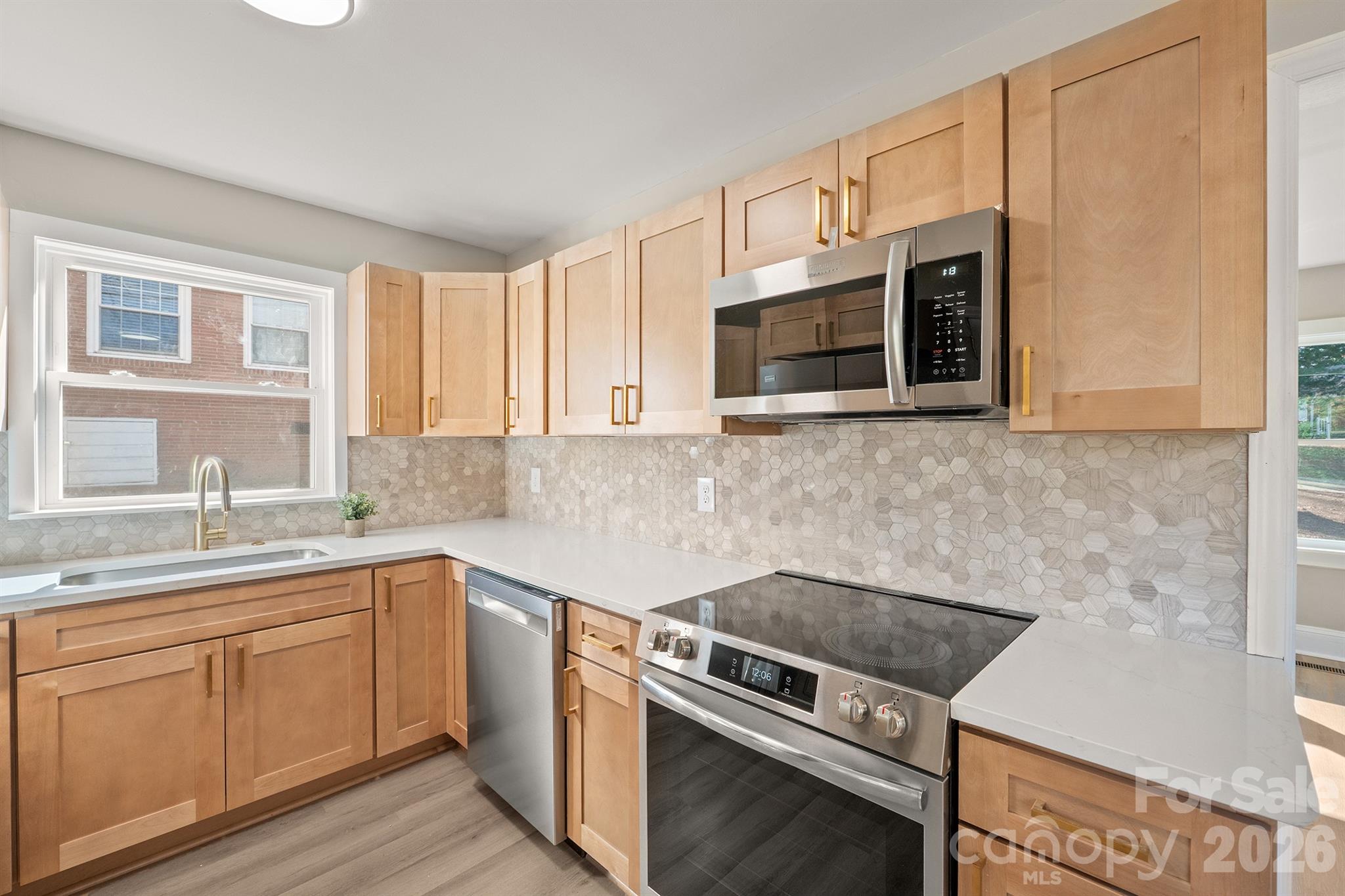 Eastway Park - Residential